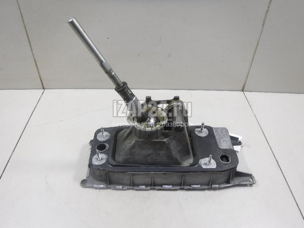 кулиса Caddy 03-06 BUC Б/У 1K0711061 1K0711049CF 3C0711049AE