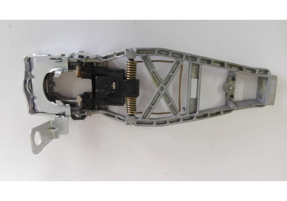 Опора ручки t5 L VAG 7E0837885