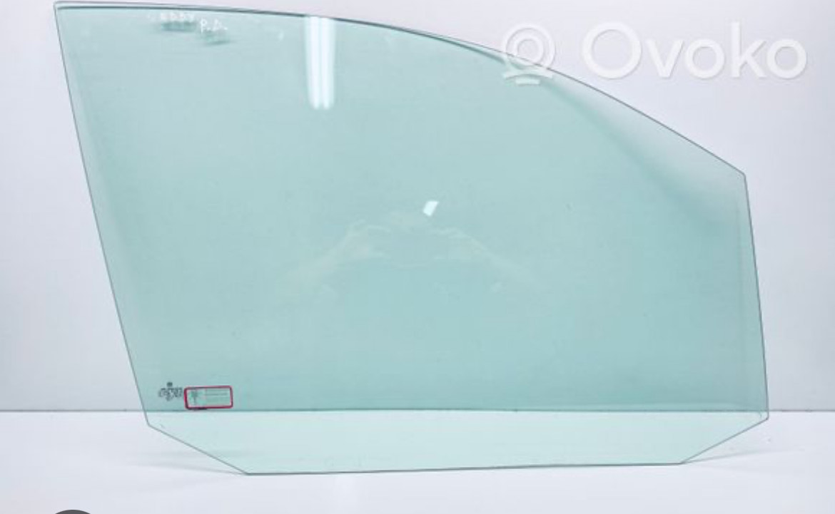 стекло Caddy переднее R VAG 2K0845202C