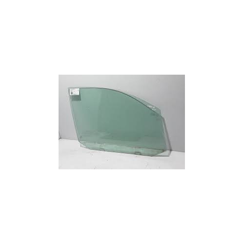 стекло Caddy переднее R BUC Б/У BUC 2K0845202C