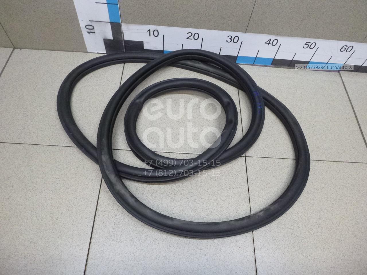 Уплотнитель двери VAG 6RU867912E5AP