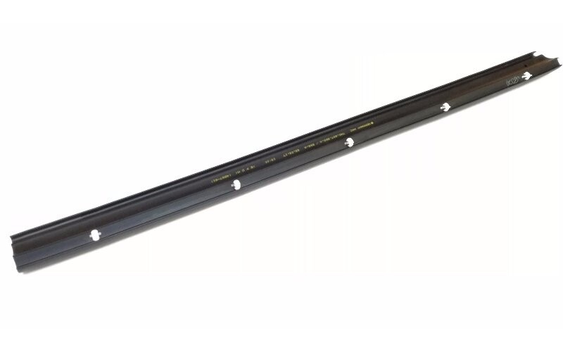 Уплотнитель t5 арка L VAG 7H0837565A