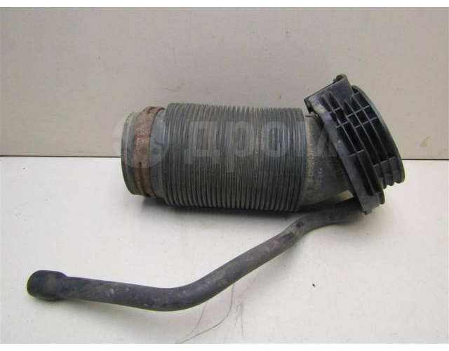 Воздуховод фильтра Caddy 1,2 Б/У BUC Б/У 1K0129684AP